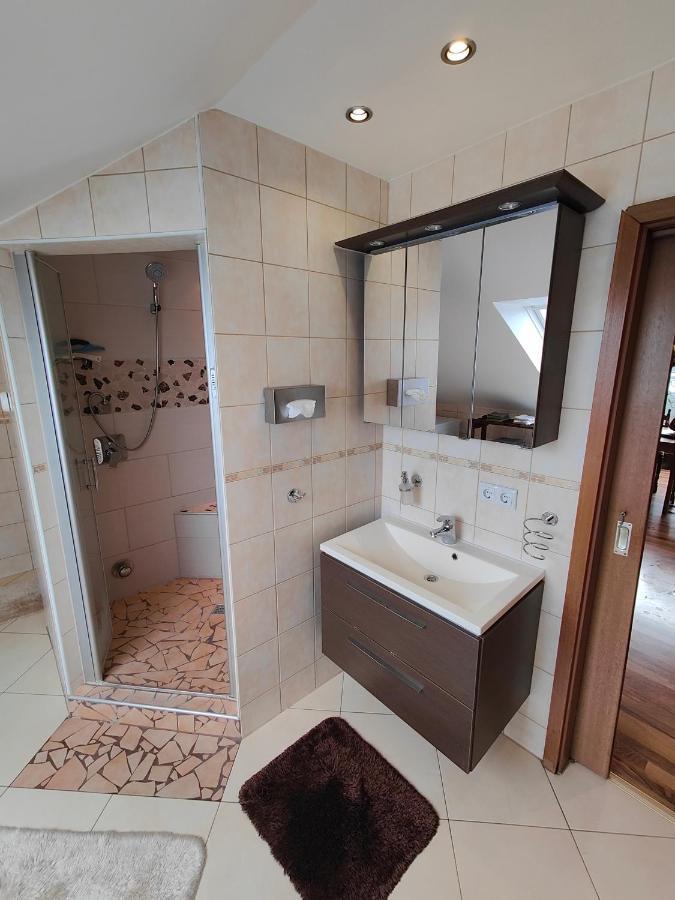 Komfort Ferienwohnung Biene Saarbrücken Zewnętrze zdjęcie